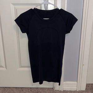 LULULEMON SWIFTLY TECH NAVY